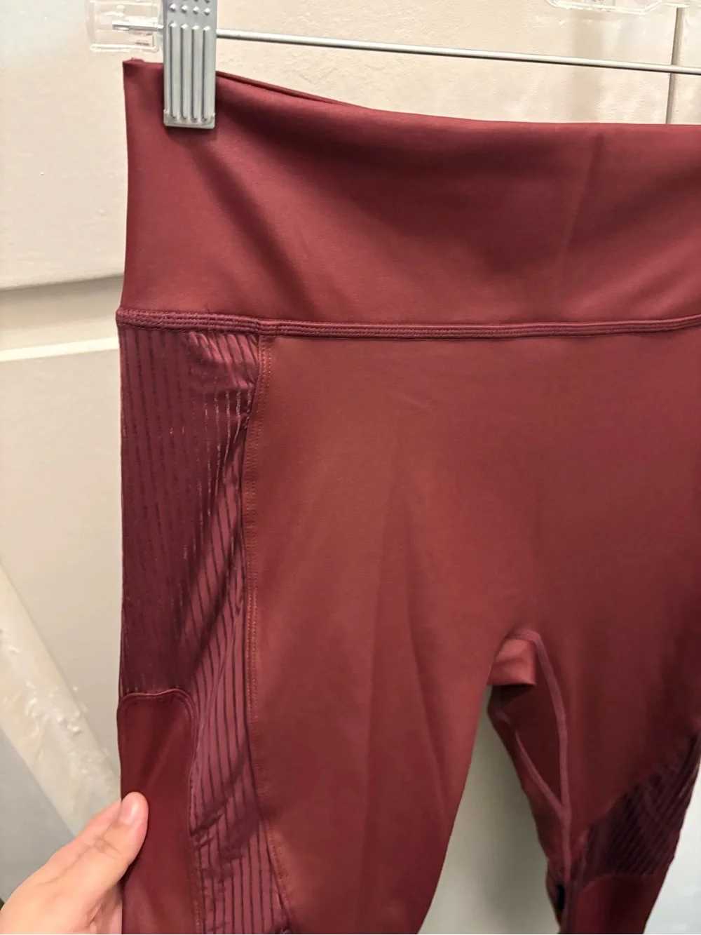 FABLETICS Women's Motion365+ Contour High-Waisted Legging Size Medium Everyday